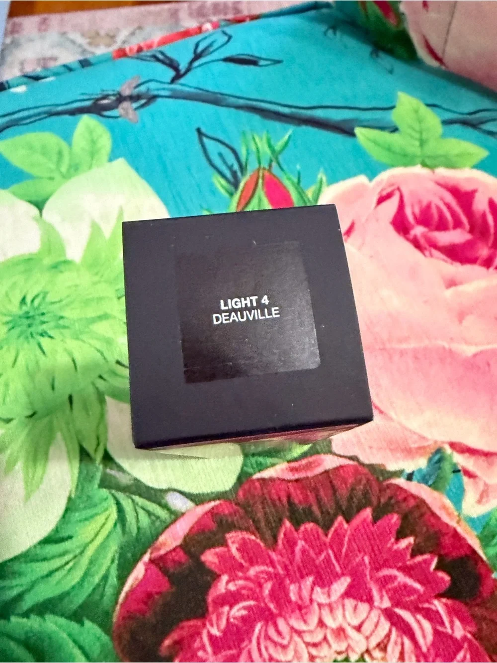 NARS Natural Matte Longwear Foundation - Light 4 Deauville